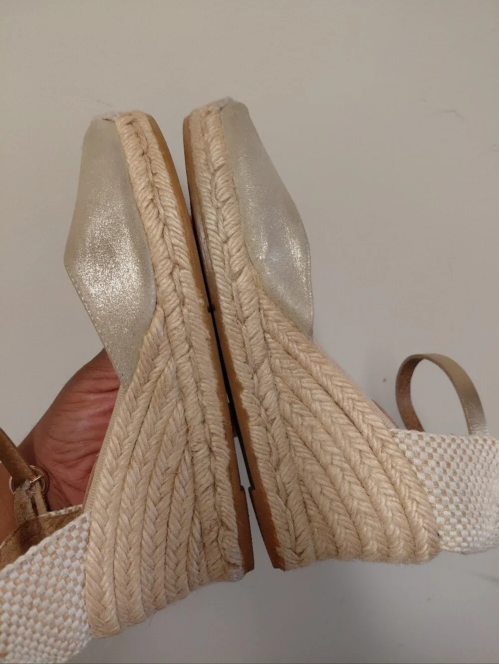 Kanna Womens Gold Slingback Espadrille Wedge Heels Sandals Size 5.5-6